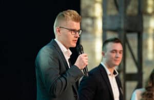 Moritz Lampe und Jonas Flucke präsentieren beim Stückgutforum